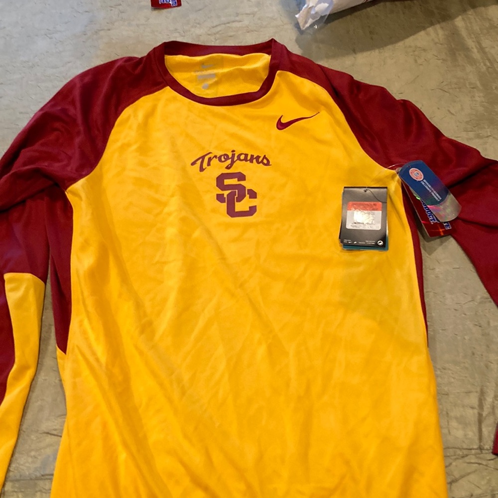 Nike dry fit.  USC mens large.  New with tags